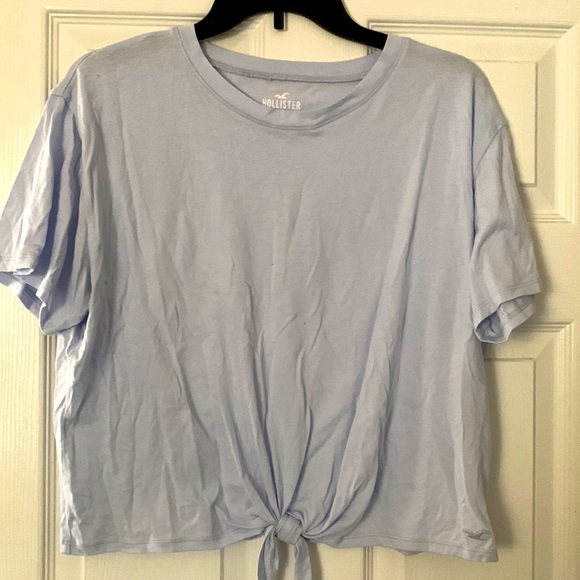 Hollister tshirt - Picture 1 of 1